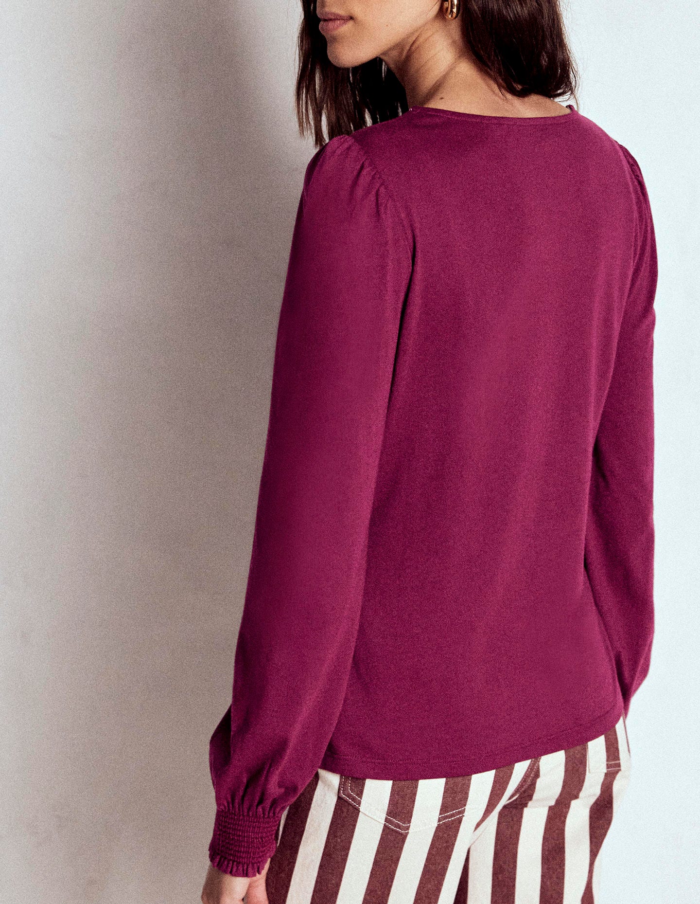 Smocked Cuff Supersoft Top-Deep Wisteria